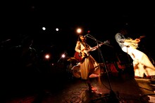 カネコアヤノ「カネコアヤノ TOUR 2018 “祝祭”」東京・WWW公演の様子。（撮影：木村泰之）