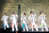 M!LK（撮影：笹森健一）