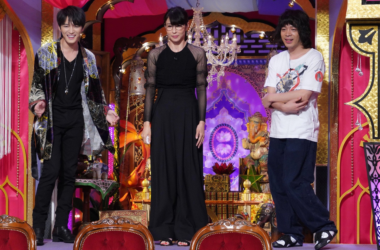 左からジェジュン、水野美紀、峯田和伸（銀杏BOYZ）。(c)日本テレビ