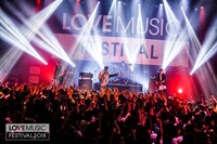 BLUE ENCOUNT（撮影：タマイシンゴ） (c)フジテレビ