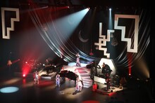 梶浦由記「Yuki Kajiura LIVE vol.#14 "25th Anniversary Special"」初日公演の様子。（写真提供：FictionJunction Music）