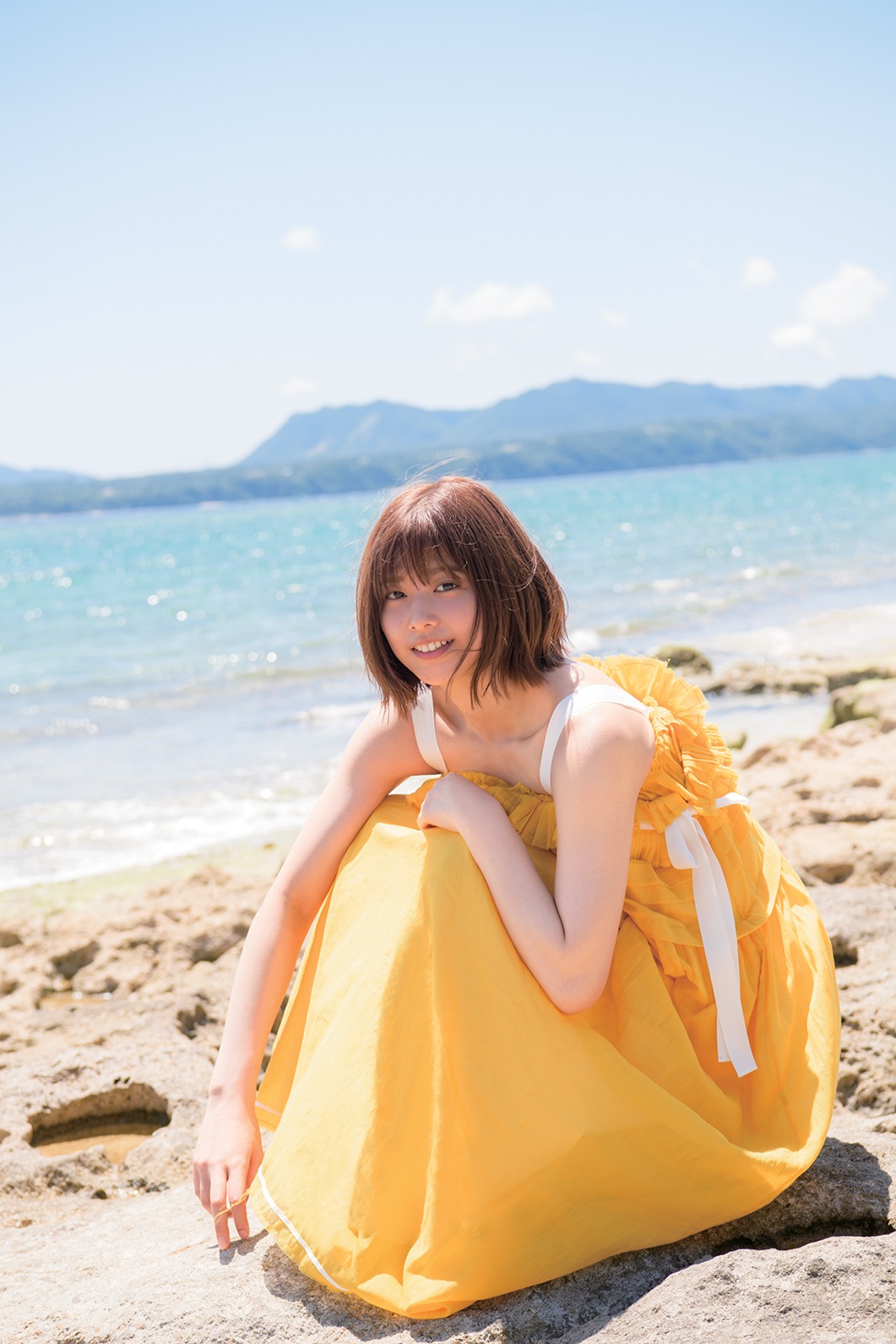 「別冊カドカワ 総力特集 欅坂46 20180703」より渡邉理佐。