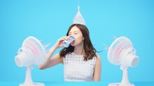 特設サイト「氷結(R) 100キーン」で紹介されている白石麻衣（乃木坂46）によるおすすめの「キリン 氷結」の飲み方。