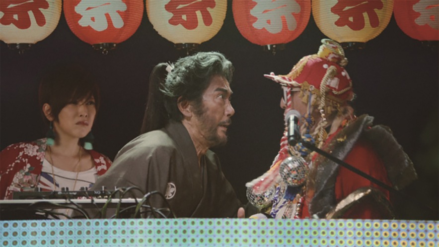 「ジャンボ宝くじ」新CMのワンシーン。