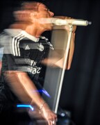 YONCE（Vo）（Photo by Shohei Maekawa）