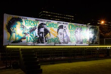 「F.C.L.S. Presents Suchmos the Experience Supported by adidas」会場外に展示されたライブペインティング。（写真提供：F.C.L.S.）