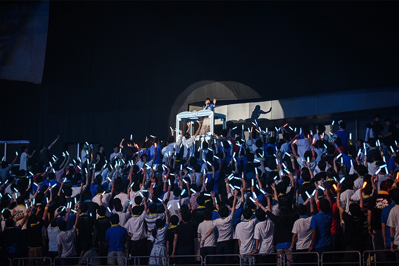 水瀬いのり「Inori Minase LIVE TOUR 2018 BLUE COMPASS」千葉・幕張イベントホール公演の様子。