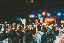 クレイ勇輝によるライブの様子。（撮影：きるけ。）