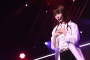 「AKB48グループ 成人式コンサート～大人になんかなるものか～」より宮脇咲良。