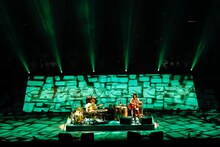 「CHATMONCHY LAST ONEMAN LIVE ～I Love CHATMONCHY～」の様子。（撮影：上山陽介）