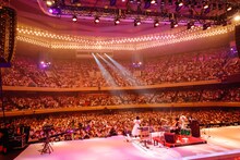 「CHATMONCHY LAST ONEMAN LIVE ～I Love CHATMONCHY～」の様子。（撮影：上山陽介）