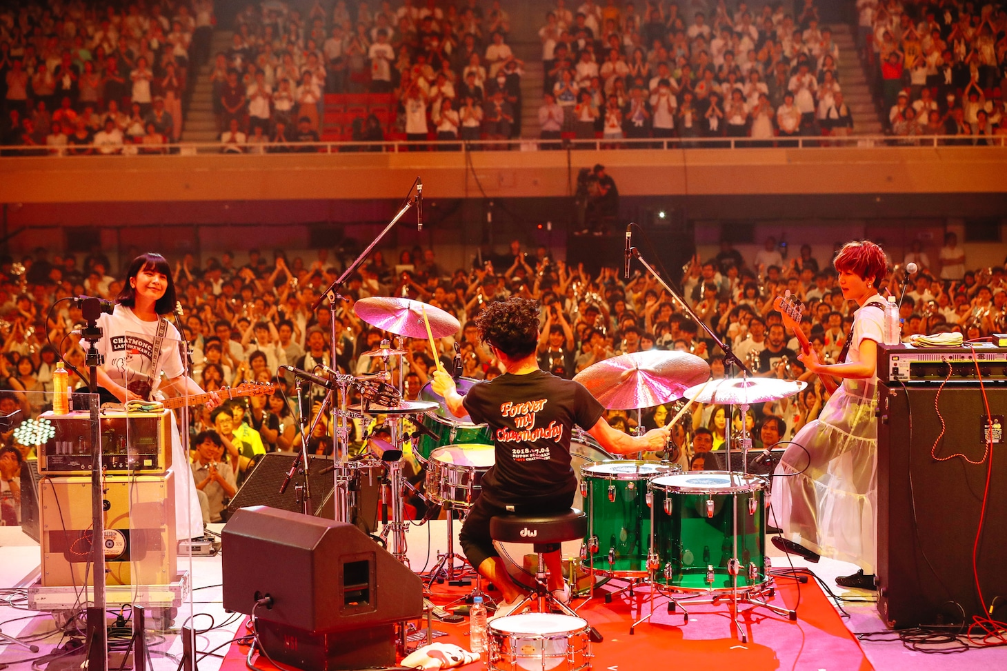 「CHATMONCHY LAST ONEMAN LIVE ～I Love CHATMONCHY～」の様子。（撮影：上山陽介）