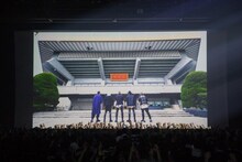 FLOW「FLOW 15th Anniversary TOUR 2018『アニメ縛り』」東京・チームスマイル・豊洲PIT公演の様子。（撮影：柴田恵理）