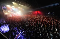 シド「SID 15th Anniversary LIVE HOUSE TOUR 2018」東京・チームスマイル・豊洲PIT公演の模様。（撮影：今元秀明）