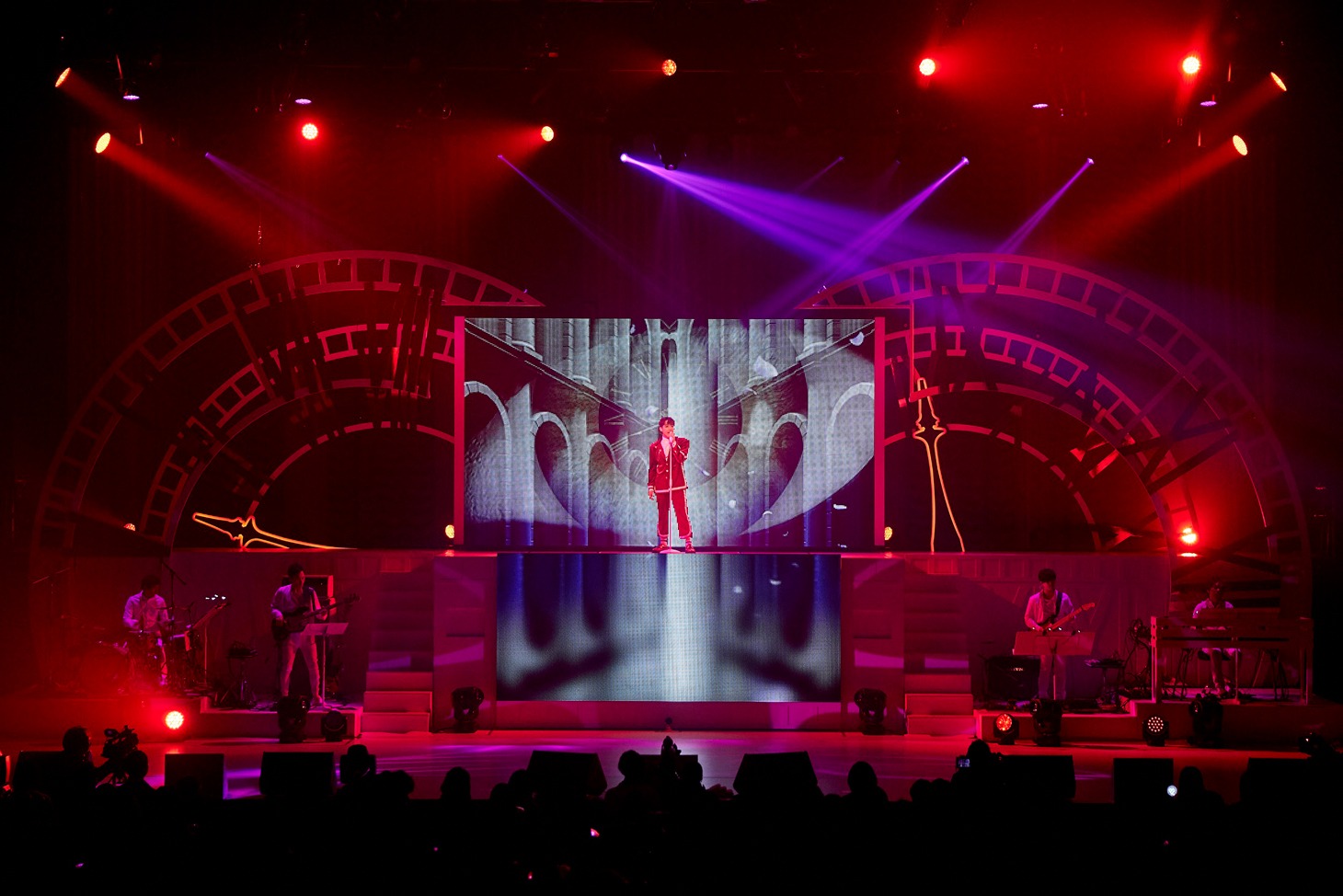 「Jun. K（From 2PM）Solo Tour 2018 “NO TIME”」の様子。