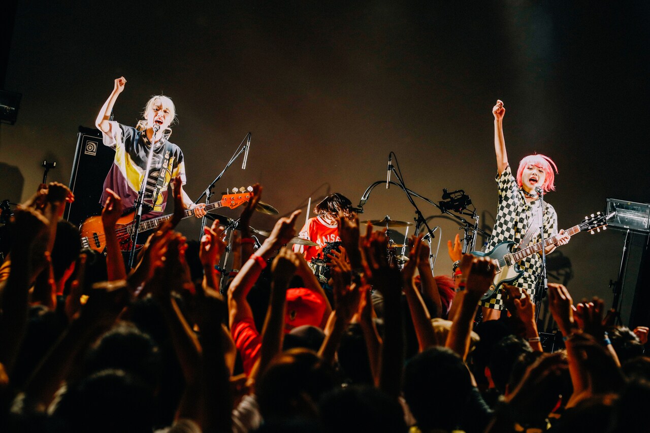 the peggies、メガマキコ誕生日ワンマン＆冬のツアー開催決定