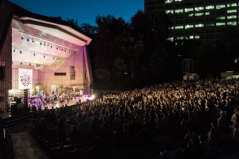 「35年目のカーネーション『SUNSET MONSTERS』」の様子。（撮影：阪本勇）