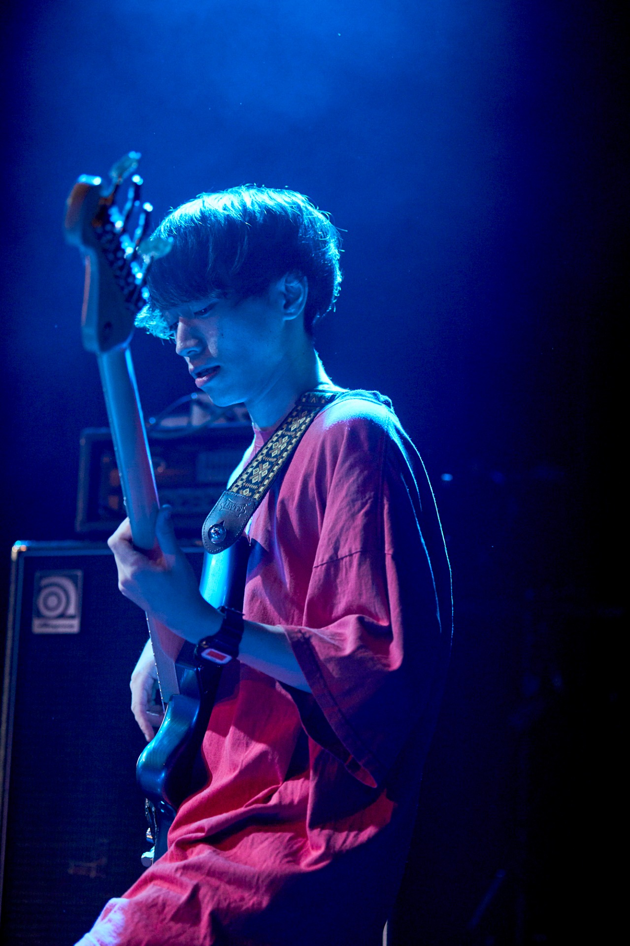 でらし（B, Cho / ハンブレッダーズ）（Photo by Hiroyuki Dozono）