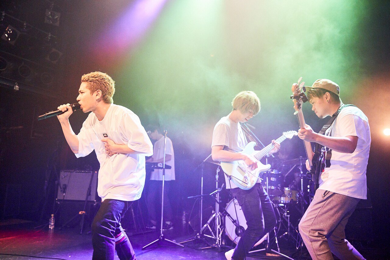 次ロッ研「研究発表会」でハンブレ、Rude-α、The Songbards、バレーボウイズが熱演