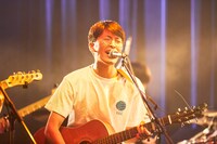 ネギ（G, Vo / バレーボウイズ）（Photo by Hiroyuki Dozono）