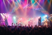 フレンズ（Photo by Tetsuya Yamakawa）