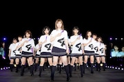 人気画像10位は「乃木坂46、神宮球場と秩父宮ラグビー場をシンクロさせたバースデーライブ」より、「乃木坂46 6th YEAR BIRTHDAY LIVE」の様子。