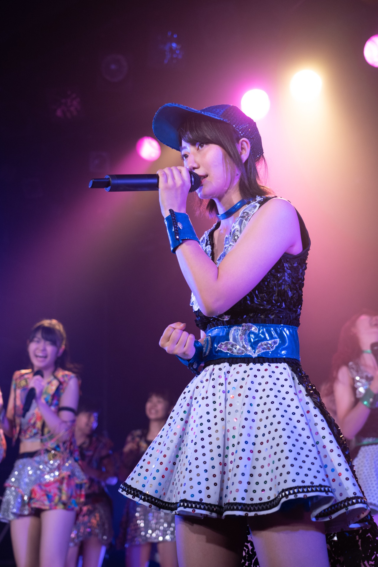 新井愛瞳