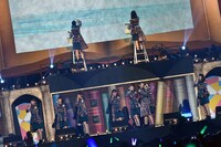 けやき坂46「『走り出す瞬間』ツアー2018」千葉・幕張イベントホール公演の様子。