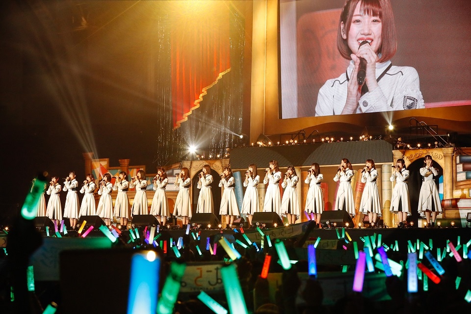けやき坂46「『走り出す瞬間』ツアー2018」千葉・幕張イベントホール7月9日公演の様子。（撮影：上山陽介）