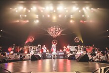 「イヤホンズ 3周年記念LIVE Some Dreams Tour 2018 -新次元の未来泥棒ども-」の様子。