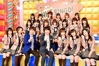 HKT48のメンバーと三四郎。