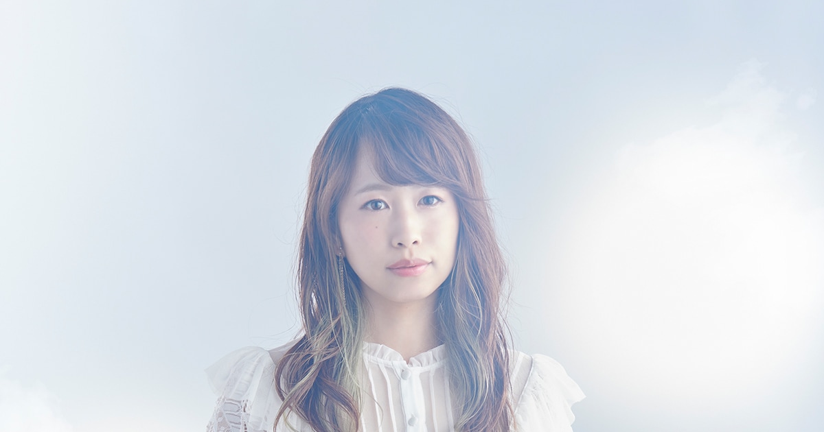 やなぎなぎ、10月アニメ「色づく世界の明日から」ED曲は自身で作詞作曲 - 音楽ナタリー