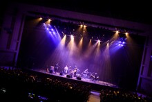 ORIGINAL LOVE「Wake Up Challenge Tour」東京・昭和女子大学人見記念講堂公演の様子。（撮影：工藤ちひろ）