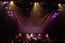 ORIGINAL LOVE「Wake Up Challenge Tour」東京・昭和女子大学人見記念講堂公演の様子。（撮影：工藤ちひろ）