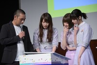 クイズを解く（左から）大悟、高山一実、中田花奈、西野七瀬。