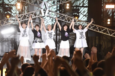 「ベイビーレイズJAPANワンマンライブ2018-Break The Limit-」の様子。（写真提供：レプロエンタテインメント）