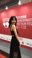 プチョン国際ファンタスティック映画祭2018のレッドカーペットに参加した知英。