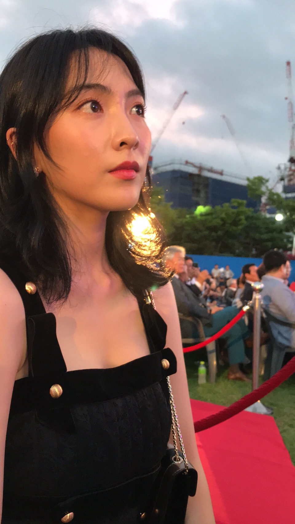 プチョン国際ファンタスティック映画祭2018のレッドカーペットに参加した知英。