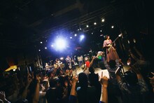 「Reiny Friday -Rei & Friends- Vol.8」の様子。