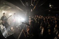 postman（撮影：タカギユウスケ）