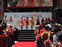 「日本つながるプロジェクト」オープニングセレモニーの様子。 (c)フジテレビ