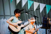 藤原さくら「藤原さくら 野外音楽会2018」の様子。（撮影：羽田誠）