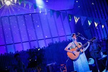 藤原さくら（撮影：羽田誠）