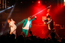 MAGiC BOYZ（撮影：笹森健一、小坂茂雄）