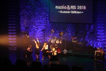 新しい学校のリーダーズ