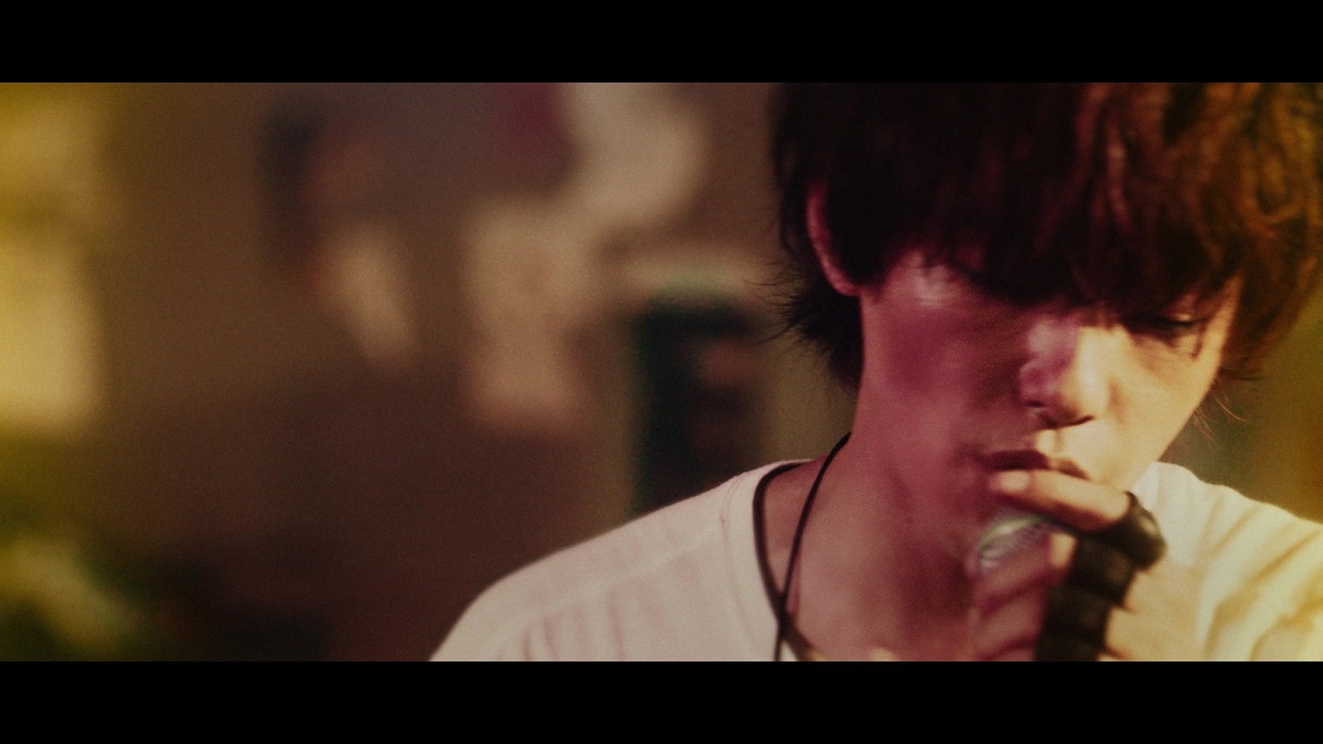 SPYAIR「I Wanna Be...」ミュージックビデオのワンシーン。
