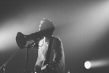 常田大希（Vo, G）（Photo by Ito Kosuke）