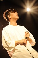 松川ケイスケ（Vo）（Photo by Masanori Fujikawa）
