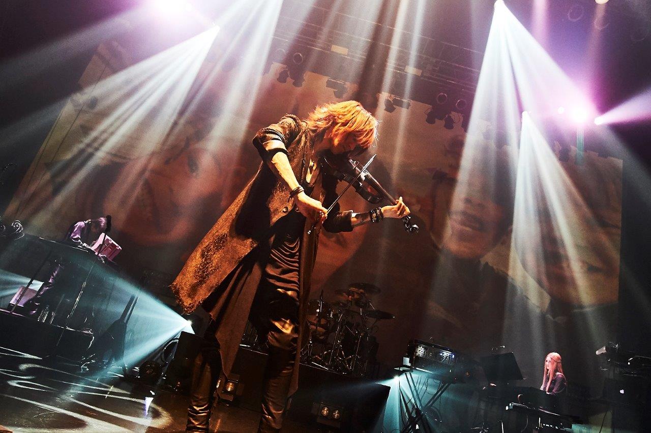 SUGIZO