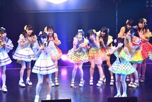 「虹のコンキスタドール5周年イヤー突入記念イベント～まるごとのアイをキミに～」エンディングの様子。